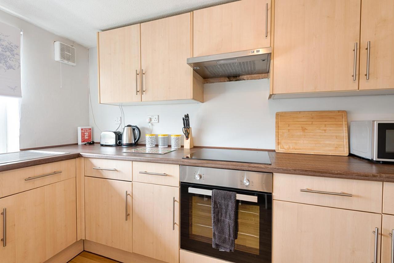 Free Parking, Spacious Rooms, Smart Tv'S All Rooms Swansea Eksteriør bilde