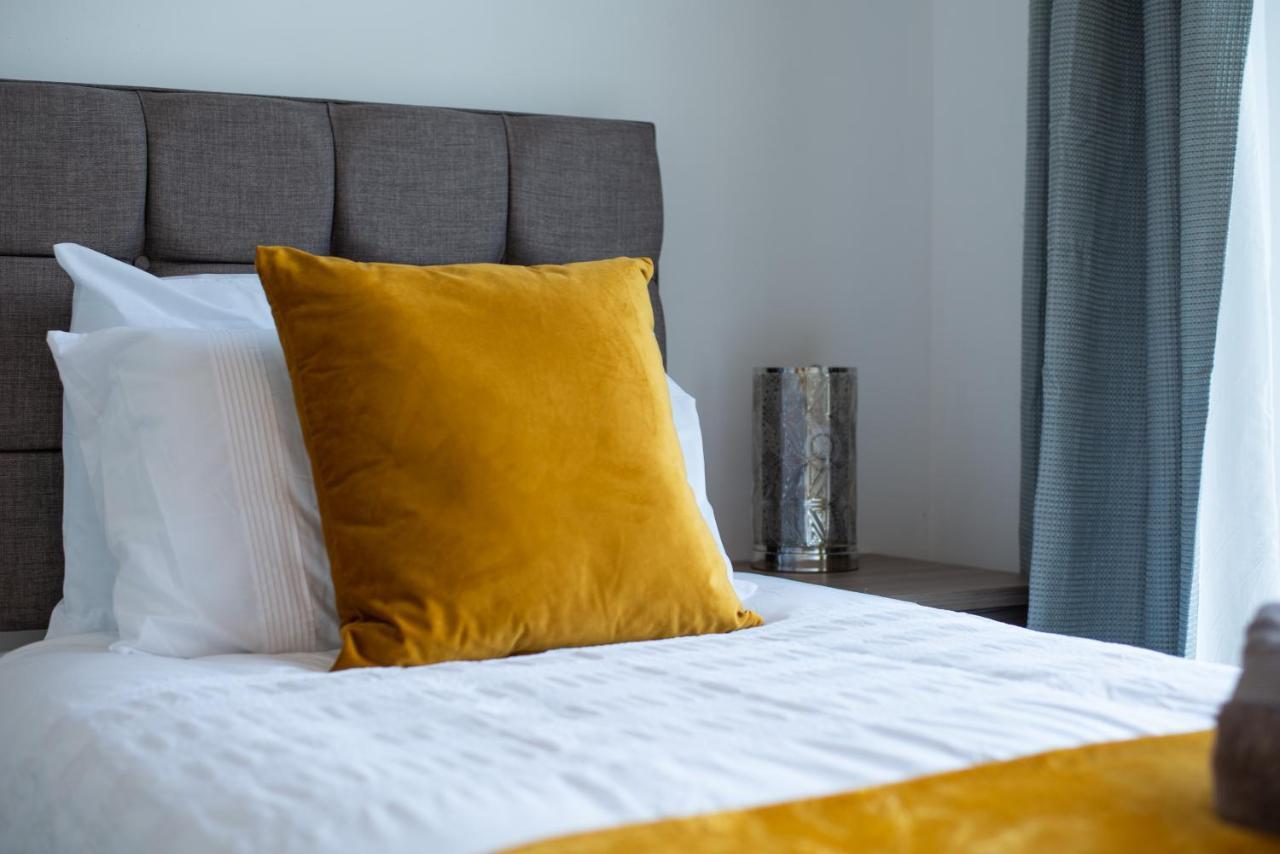 Free Parking, Spacious Rooms, Smart Tv'S All Rooms Swansea Eksteriør bilde